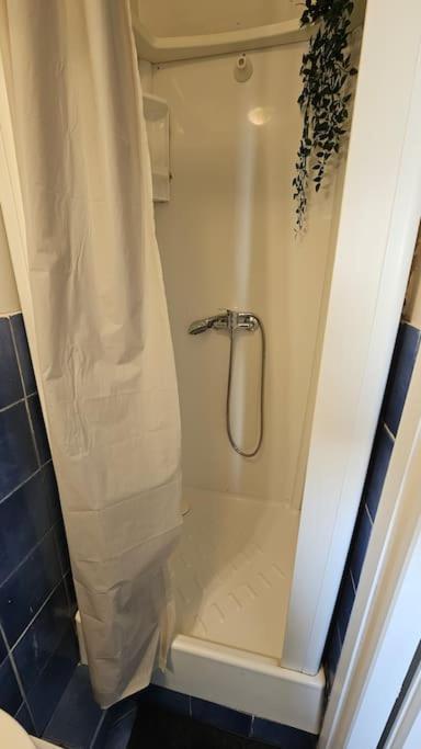 T2 Calme Proche De La Citadelle Apartment Арас Екстериор снимка